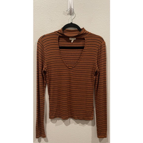 SILENCE + NOISE Dallas Cut-Out Brown Black Striped Turtleneck Top - Picture 2 of 5